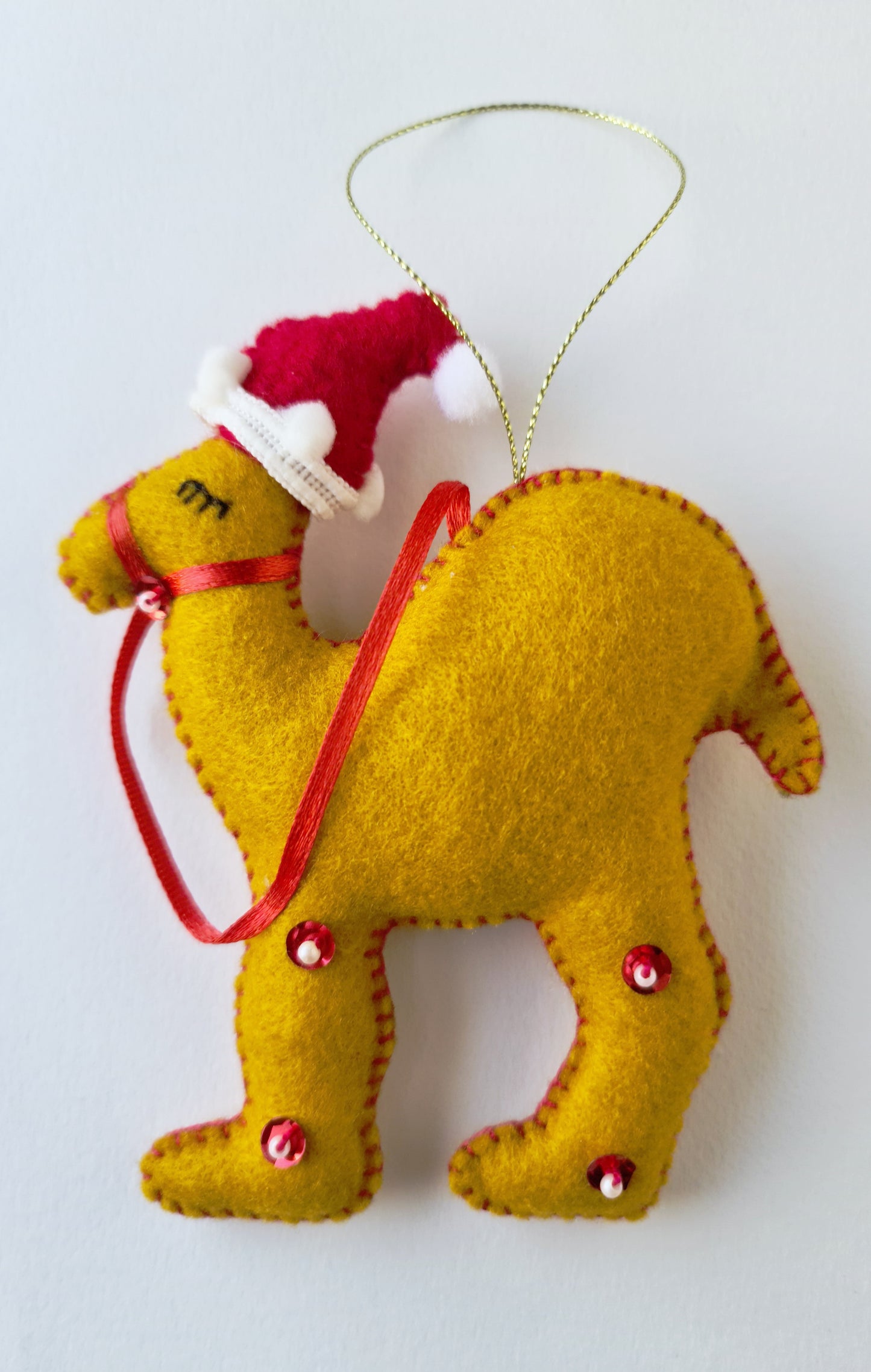 Ginger santa hat camel