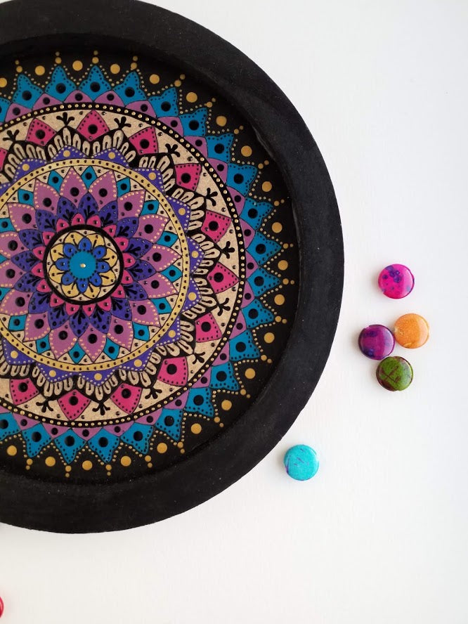 Tussle mandala hanger